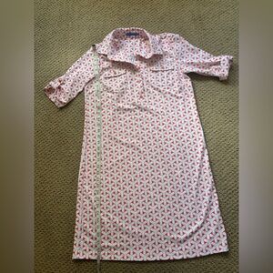 J. McLaughlin orange and white geometric patterned dress. Great colors.